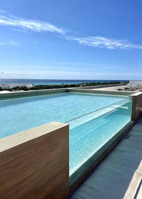 Beautiful Loft With Rooftop Pool, Bar & Views By Solmar *