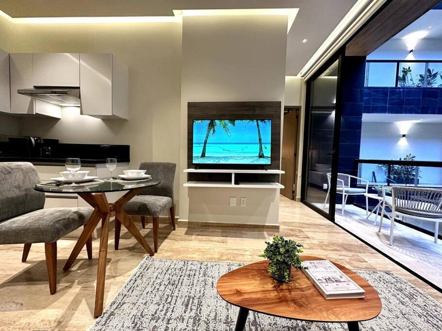 Apartamento Beautiful Loft With Rooftop Pool, Bar & Views By Solmar *